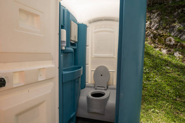 Portable Toilet Options We Offer in Pawtucket, RI